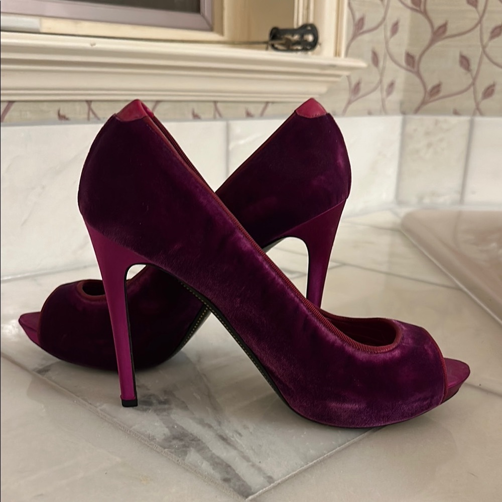 Tom Ford Purple Peep-Toe Heels - Picture 7 of 8
